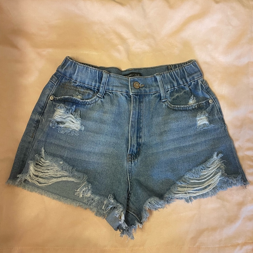 Medium Wash Distressed Denim Shorts, Size 9/29